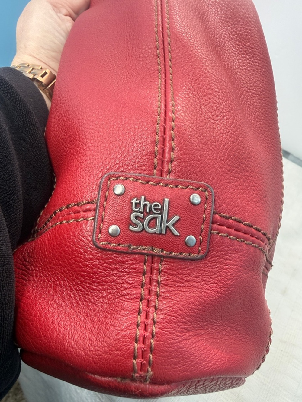 The Sak
Sequoia Leather Hobo - Picture 6 of 10